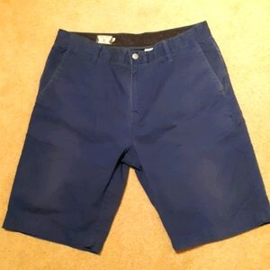 Volcom Shorts Size 34